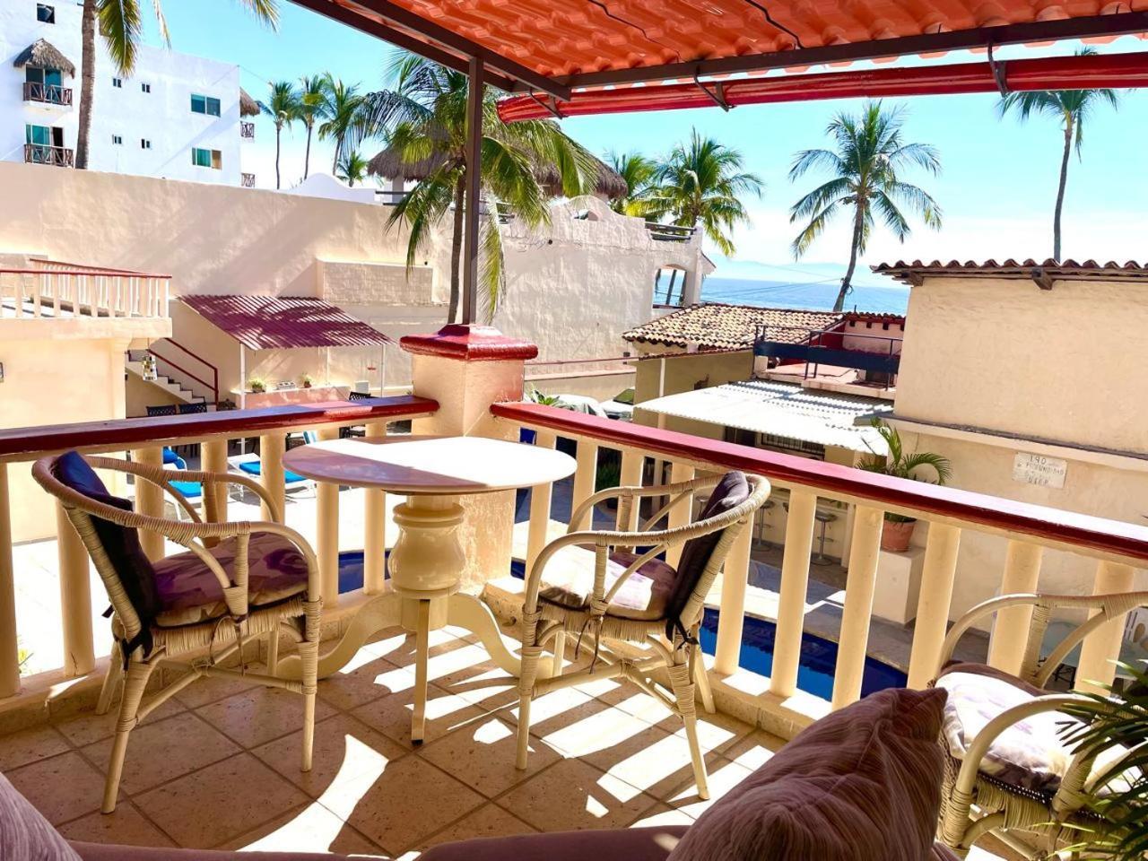 Bucerias Beach House Номер фото